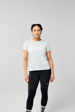 Cargar imagen en el visor de la galería, SPRINT FREE SHORT SLEEVE 3.0