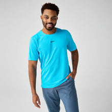 Cargar imagen en el visor de la galería, High Point Short Sleeve 2.0
