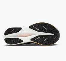 Cargar imagen en el visor de la galería, BROOKS HYPERION MAX 2
