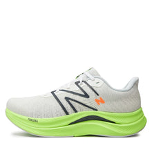 Cargar imagen en el visor de la galería, NEW BALANCE PROPEL V4
