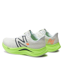 Cargar imagen en el visor de la galería, NEW BALANCE PROPEL V4
